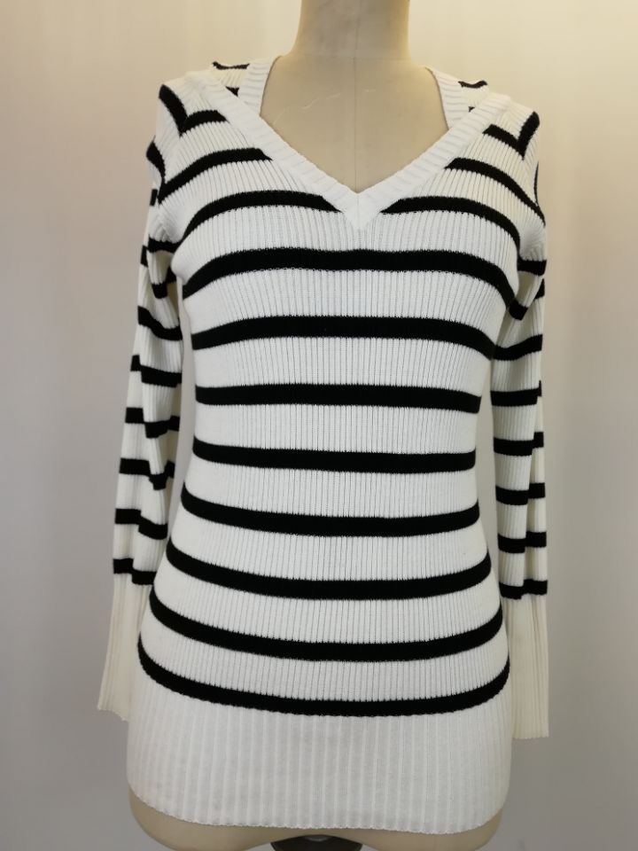 Women Sweater Lady Sweater Hooded Sweater