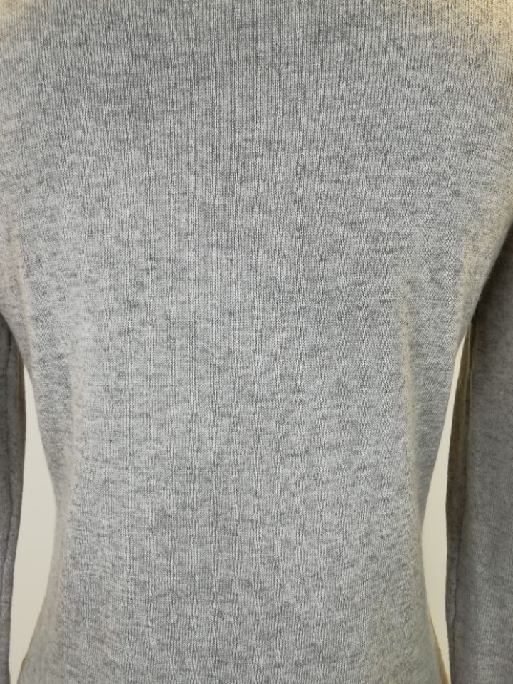 Women Sweater Lady Sweater Girl Sweater with Woven Neckline