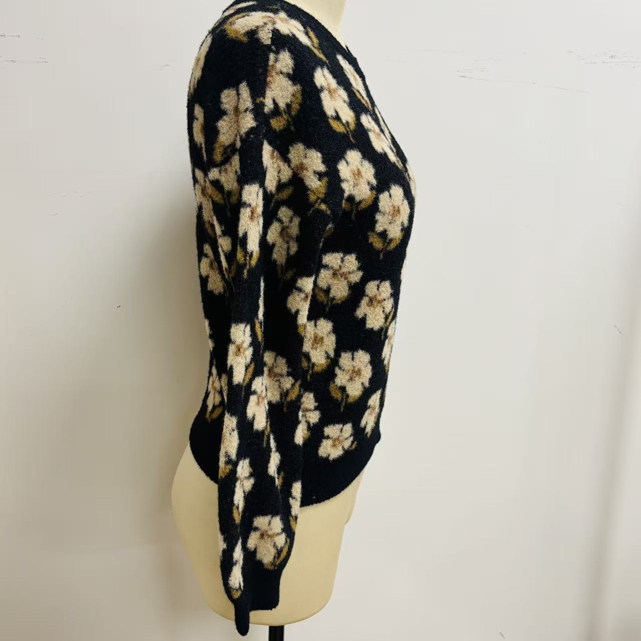 S4205-BLK 