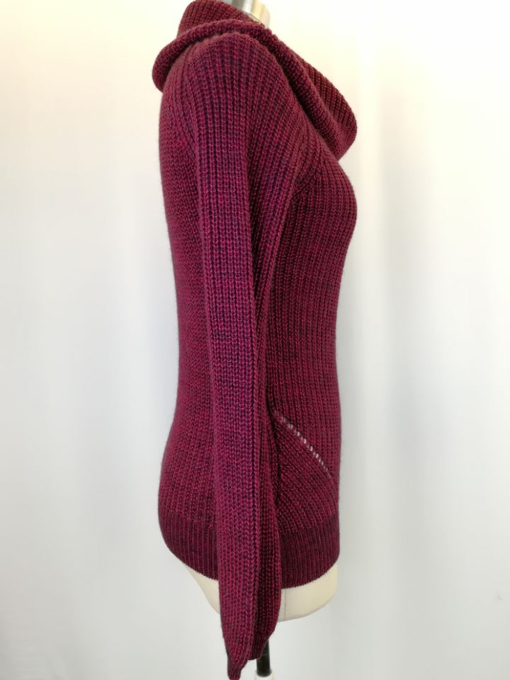 Women Sweater Lady Sweater Girl Sweater with High Callar
