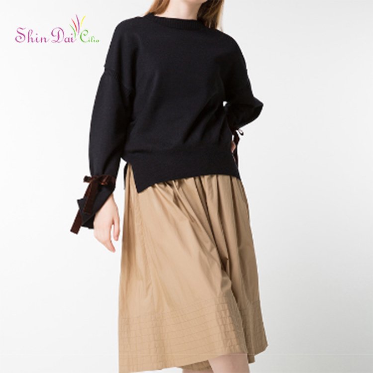 Latest Design Europe Autumn Women Pure Color Cuffs Straps O-Neck Sweater