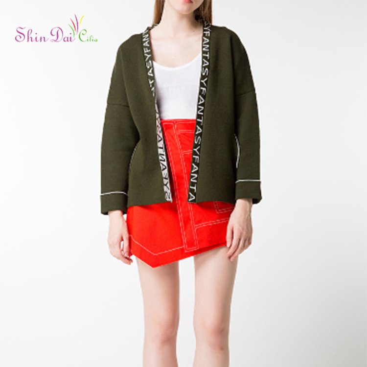 Wholesale Fashion Women Cardigan Sweater Long Cardigan With Alphabet Pattern