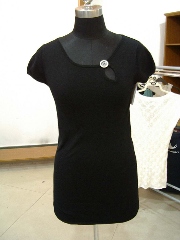 ladies' spring/summer knit sweater