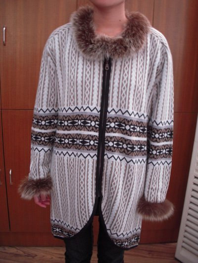 women's knitwear,sweater,cardigan,knitted garment