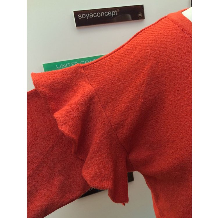 China manufacturer wholesale fashion red women knitting sweater and pullovers