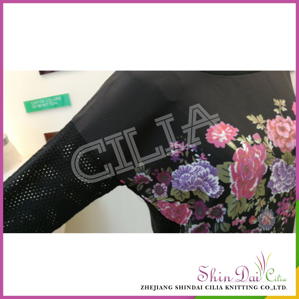 Factory directly wholesale black lady knitted pullover swwater with digital printing