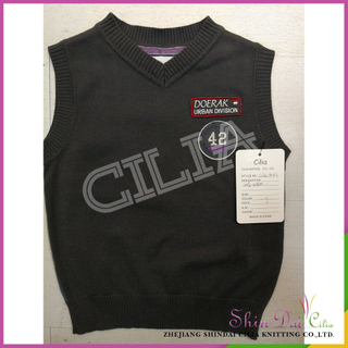 China supplier hot sale boy pure 100% cotton v shape sweater vest with patch