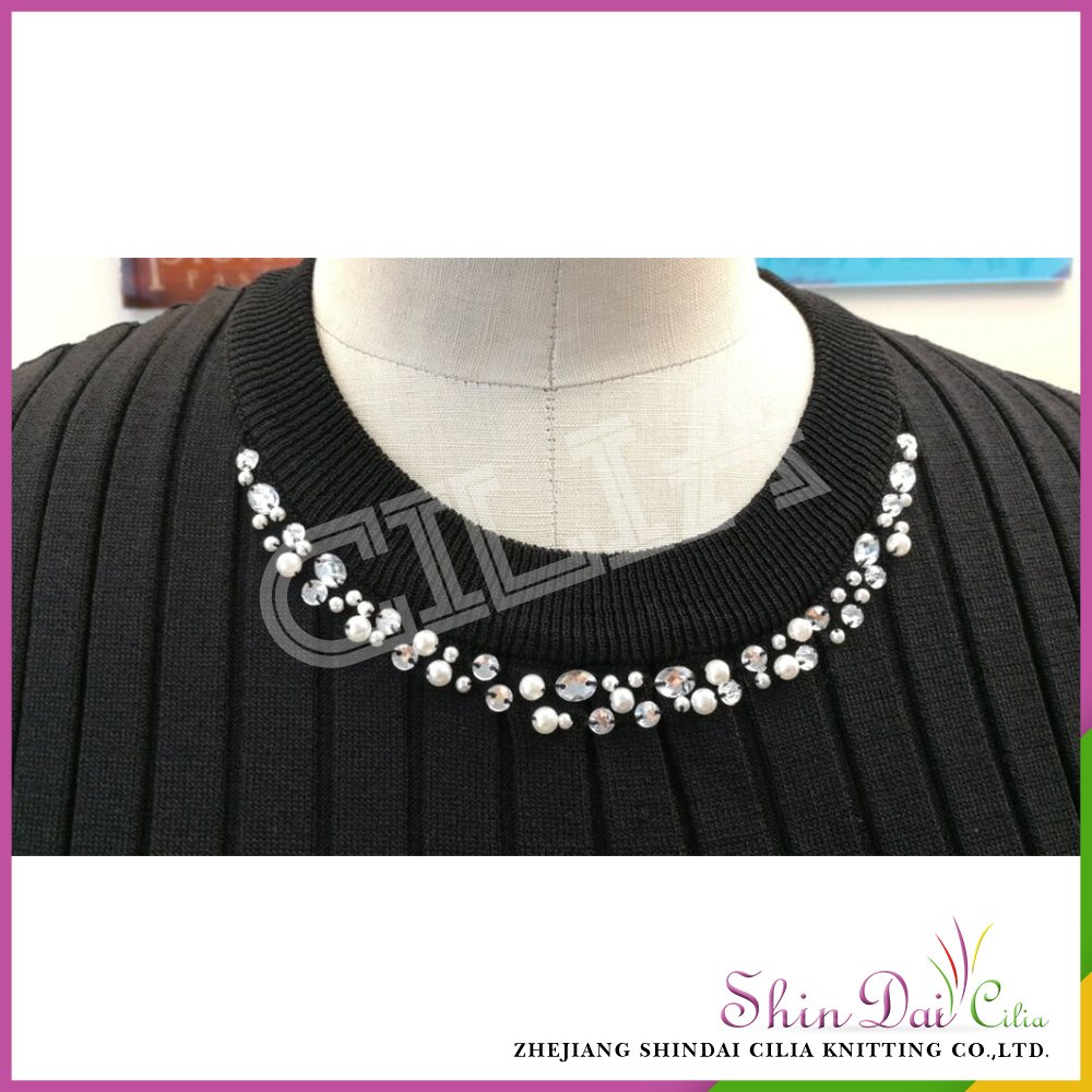 Super value wholesale black lady round neck collar sleeveless vest sweater with pearl