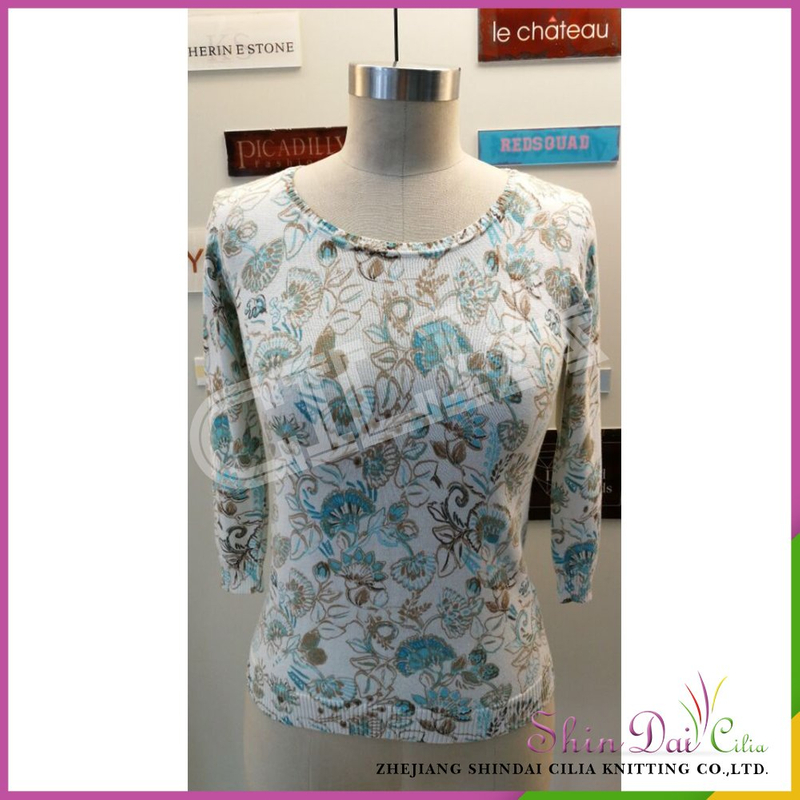 Manufacturer wholesale girl crew neck knitting pullover sweater with printing