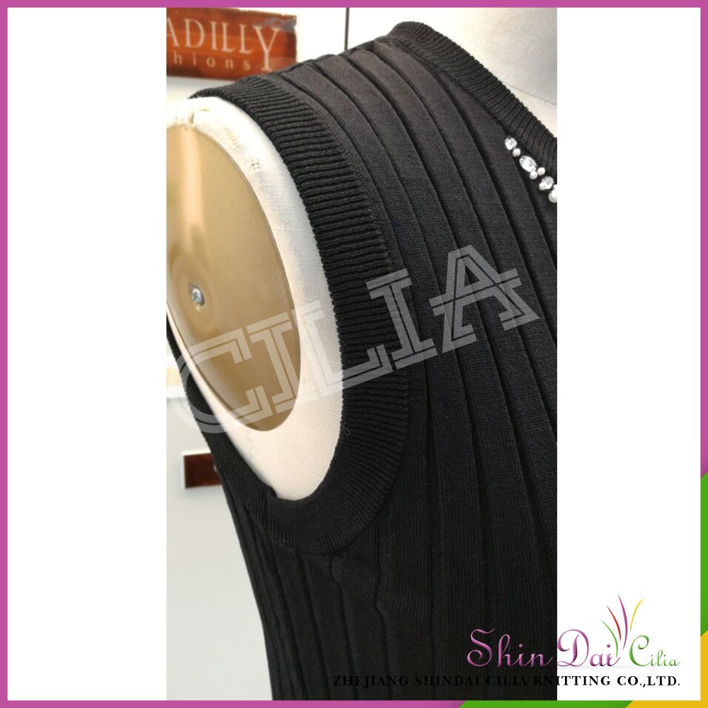 Super value wholesale black lady round neck collar sleeveless vest sweater with pearl