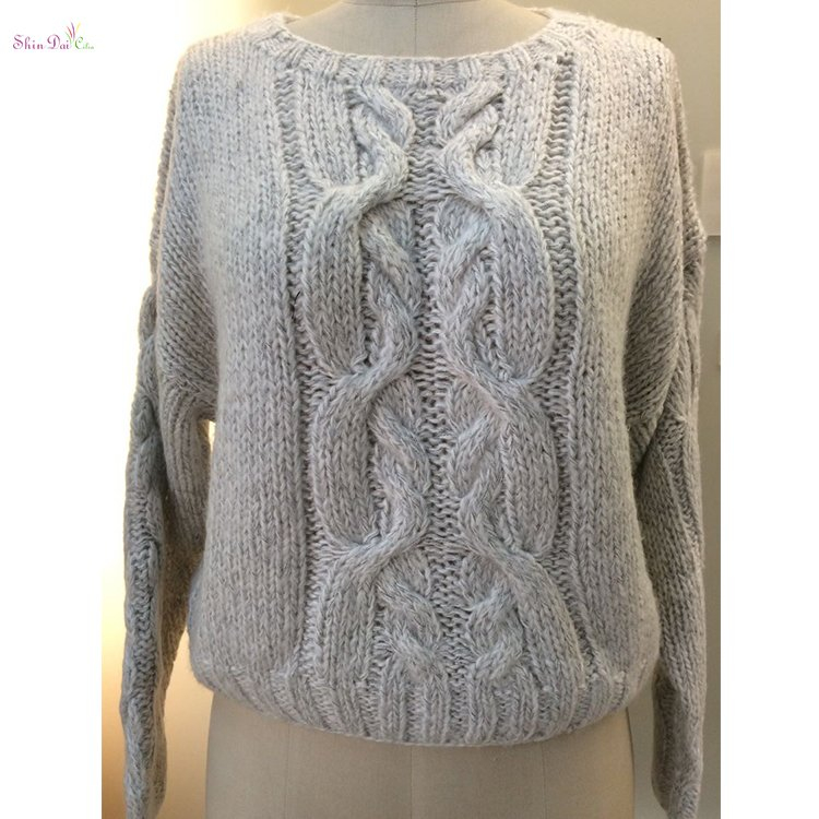 China supplier hot sale heavy cable knit jacquard pullover sweater for lady