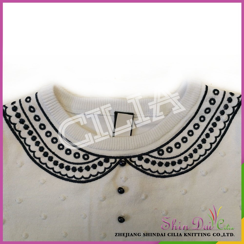 Custom design white hand knit embroidery pullover sweater designs for girls