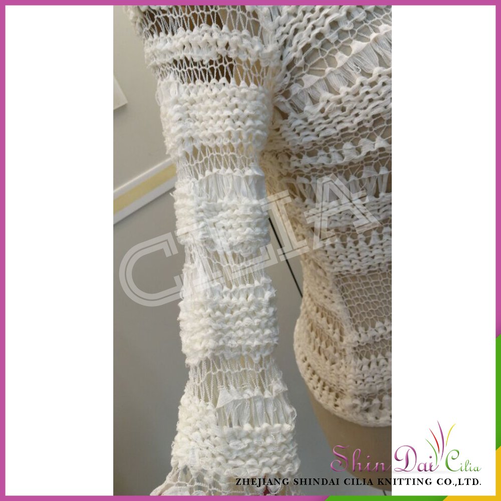 Factory latest designs white spring distressed hollow pullover sweater for girls