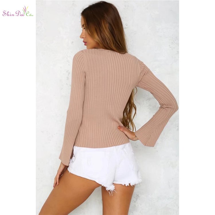 Factory directly provide fashion spring mature ladies in tight knit pullover sweater