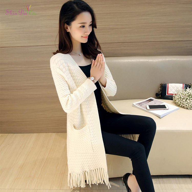 Wholesale new design fashion stylish girls out back tassels cardigan sweaters