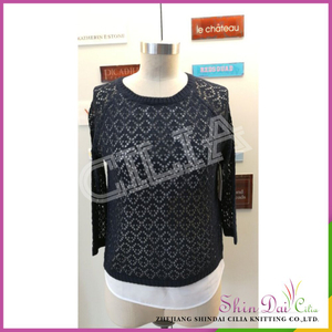 Modern design lady black round neck knitting hollow sweater with woven fabric