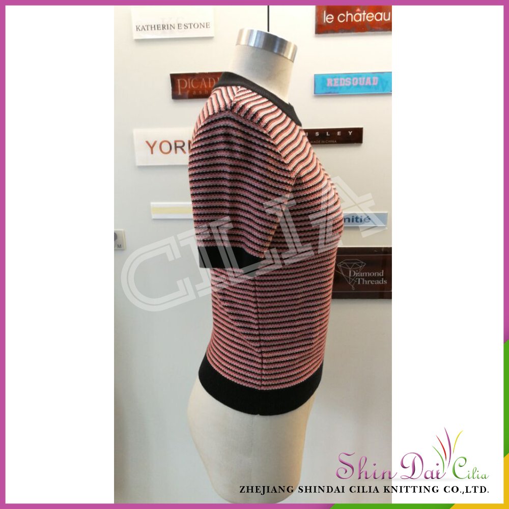 Factory directly provide fashion ladies hand knitted half sleeve sweater
