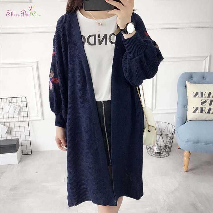 Hot sale fashion women heavy long warm knit embroidered cardigan sweater